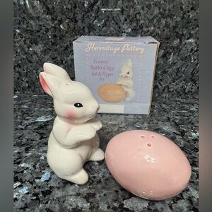 Ceramic Rabbit & Egg Salt and Pepper Set - White and Pink